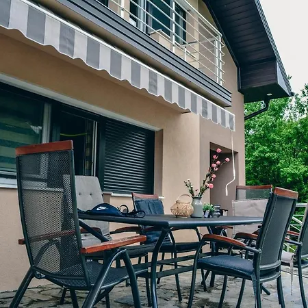 Tasnim Apartman Dobrenica